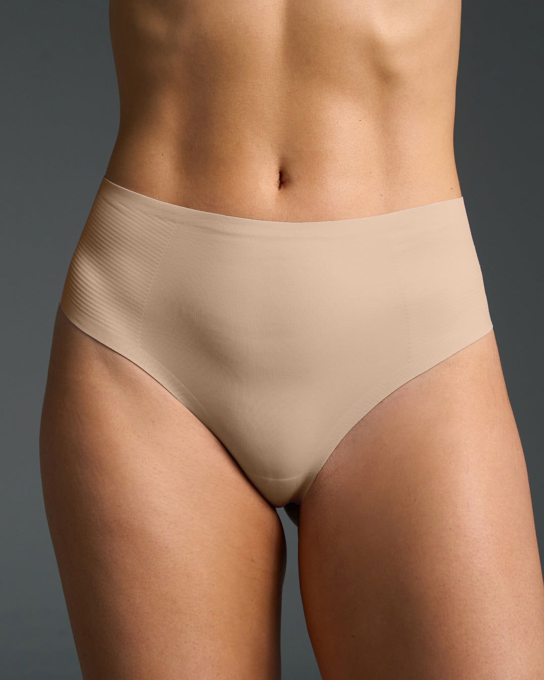 Nude Seamless Highwaisted Thong