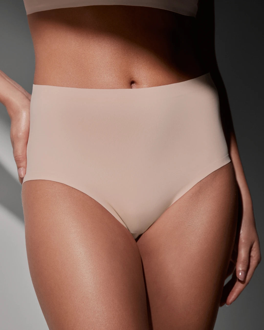 Nude Smoothing Bra and Highwaisted Set